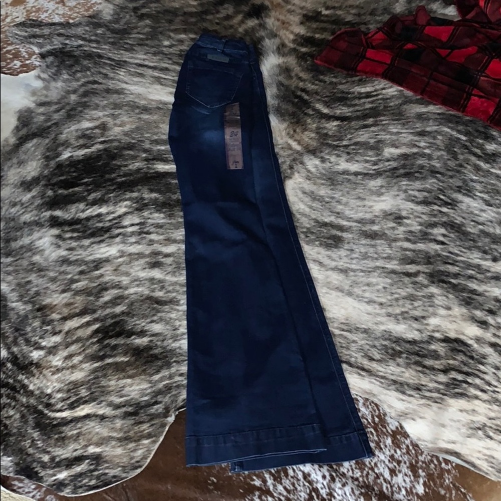 Brand new cowgirl Tuff jeans